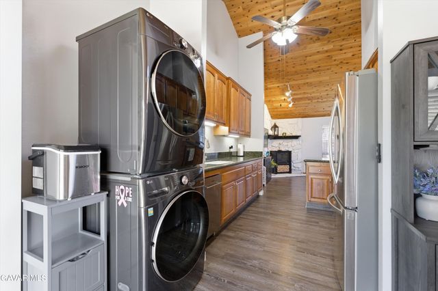 122 Meadow Lakes Drive, Tehachapi, CA 93561