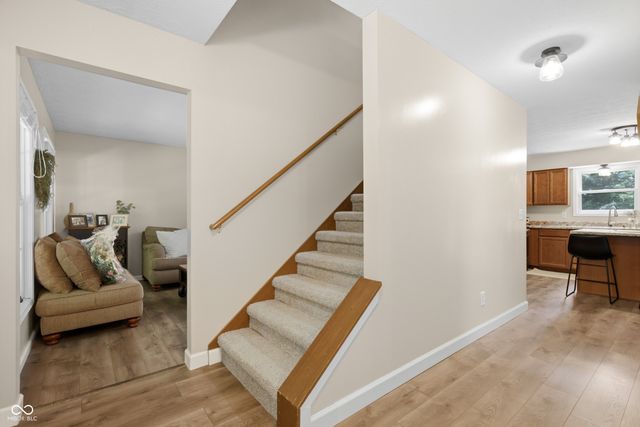 1359 S Paradise Bay Boulevard, Rockville, IN 47872