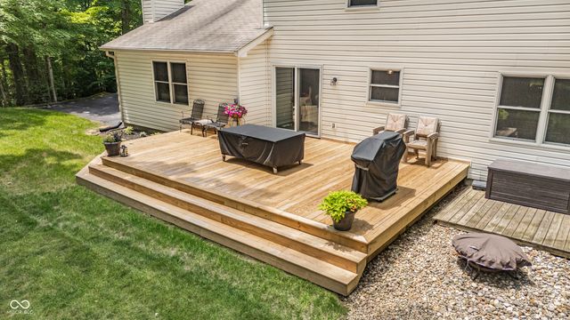 1359 S Paradise Bay Boulevard, Rockville, IN 47872
