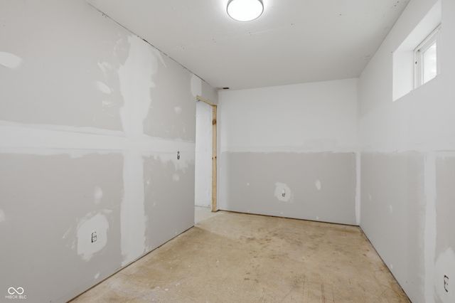 1359 S Paradise Bay Boulevard, Rockville, IN 47872