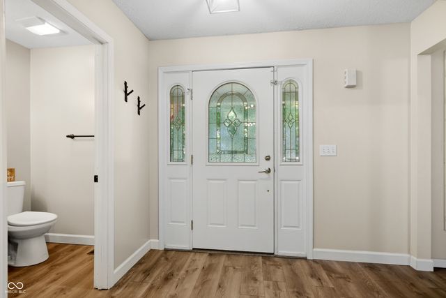 1359 S Paradise Bay Boulevard, Rockville, IN 47872