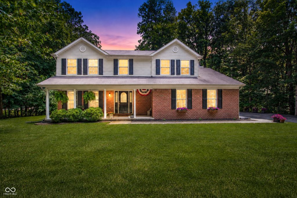1359 S Paradise Bay Boulevard, Rockville, IN 47872