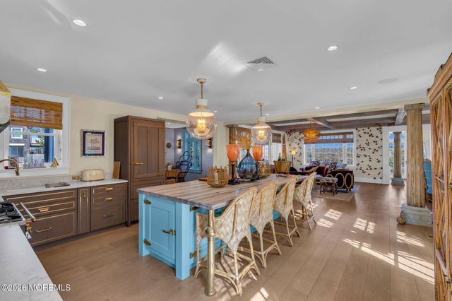 717 East Avenue, Bay Head, NJ 08742