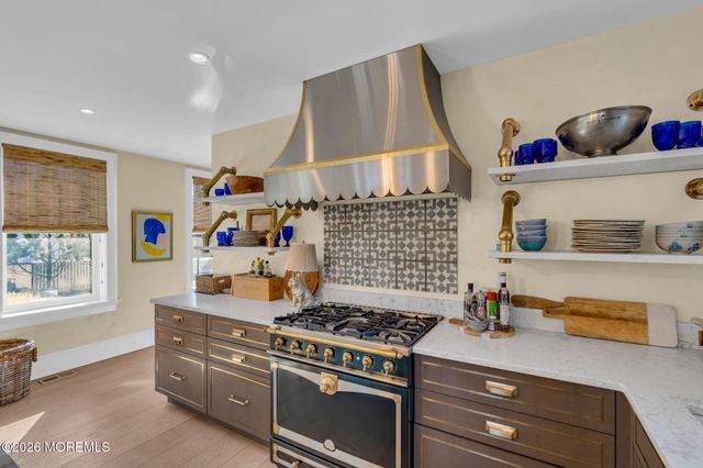 717 East Avenue, Bay Head, NJ 08742