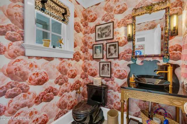 717 East Avenue, Bay Head, NJ 08742