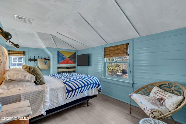 717 East Avenue, Bay Head, NJ 08742