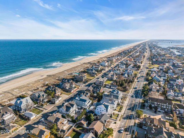 717 East Avenue, Bay Head, NJ 08742