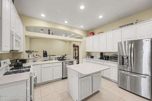 564 Casa Bella Drive 1601, Cape Canaveral, FL 32920