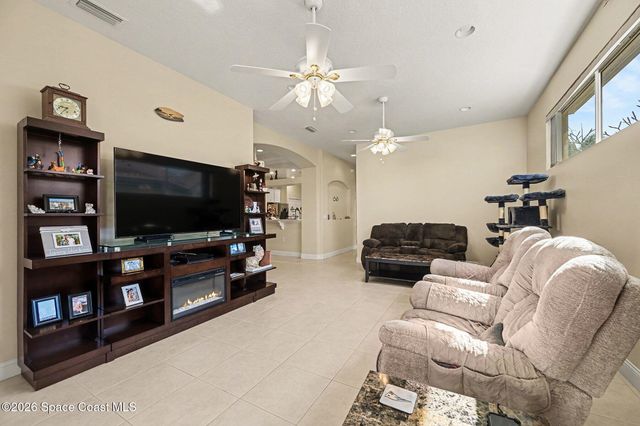 564 Casa Bella Drive 1601, Cape Canaveral, FL 32920