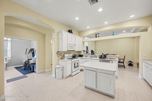 564 Casa Bella Drive 1601, Cape Canaveral, FL 32920