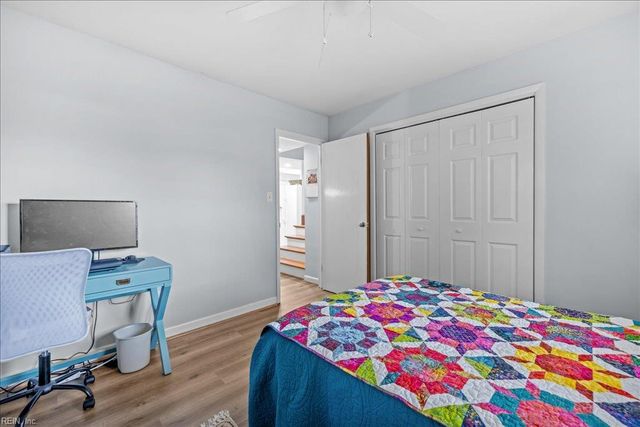 14 Huguenot RD, Newport News, VA 23606