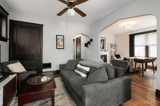4131 Utah Street, St Louis, MO 63116
