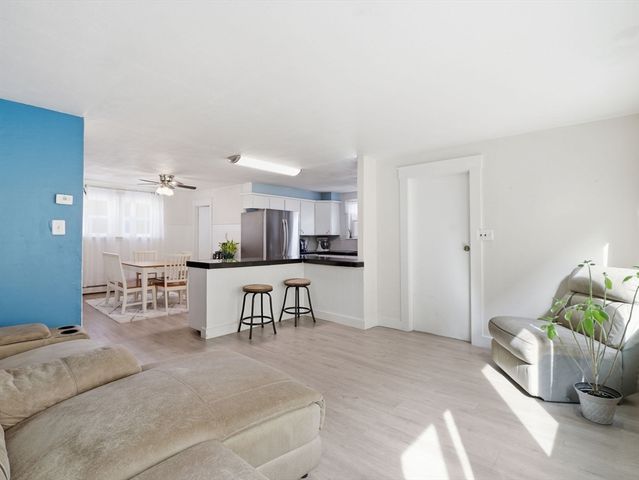 28 Court St, Lowell, MA 01852