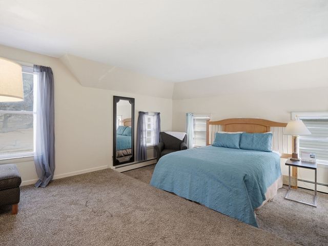 28 Court St, Lowell, MA 01852