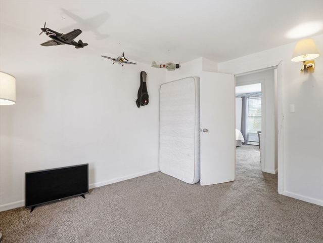 28 Court St, Lowell, MA 01852