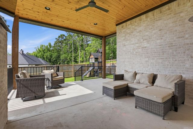 60 Copper Circle, Little Rock, AR 72223