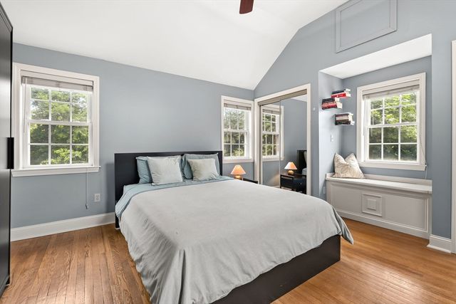 288 Union St, Weymouth, MA 02190