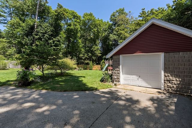 288 Union St, Weymouth, MA 02190