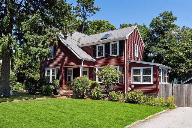 288 Union St, Weymouth, MA 02190