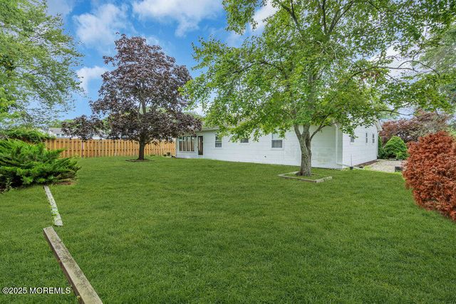 403 7th Street, Waretown, NJ 08758