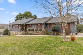 49 Robert E Lee Drive, Ringgold, GA 30736