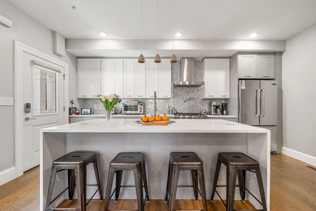 55 Hutchings Street 4, Boston, MA 02121