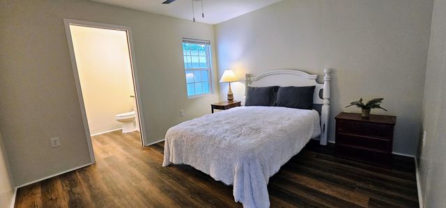 610 Hampton Street, Elloree, SC 29047