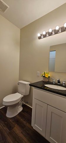 610 Hampton Street, Elloree, SC 29047