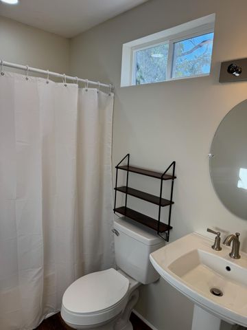 610 Hampton Street, Elloree, SC 29047