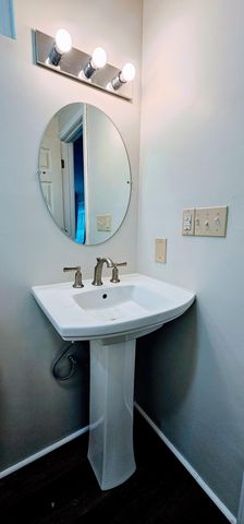 610 Hampton Street, Elloree, SC 29047