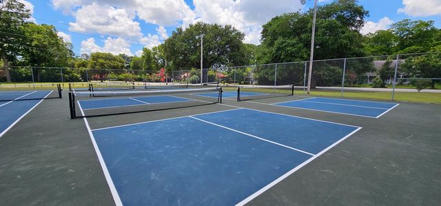 610 Hampton Street, Elloree, SC 29047