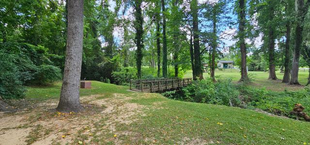 610 Hampton Street, Elloree, SC 29047