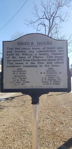 610 Hampton Street, Elloree, SC 29047