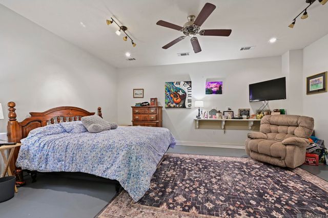 41275 Bertville Rd, Gonzales, LA 70737