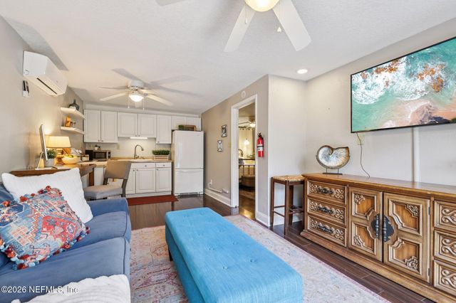 3569 OAK Street, Jacksonville, FL 32205