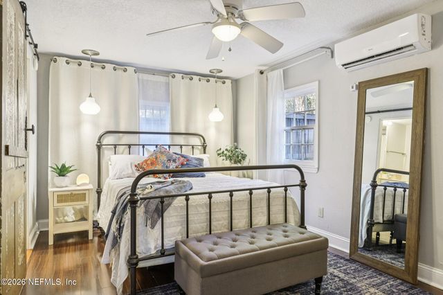 3569 OAK Street, Jacksonville, FL 32205