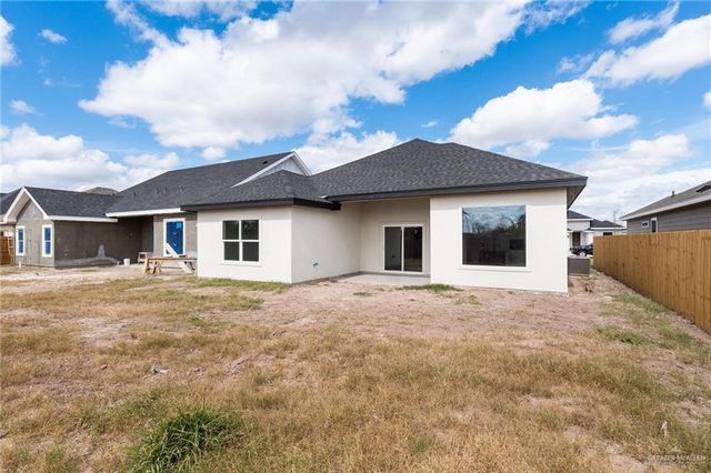 2105 Blue Sky Drive, Weslaco, TX 78596