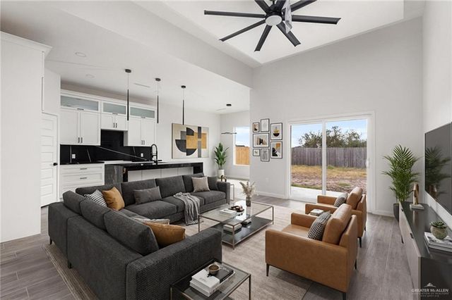 2105 Blue Sky Drive, Weslaco, TX 78596