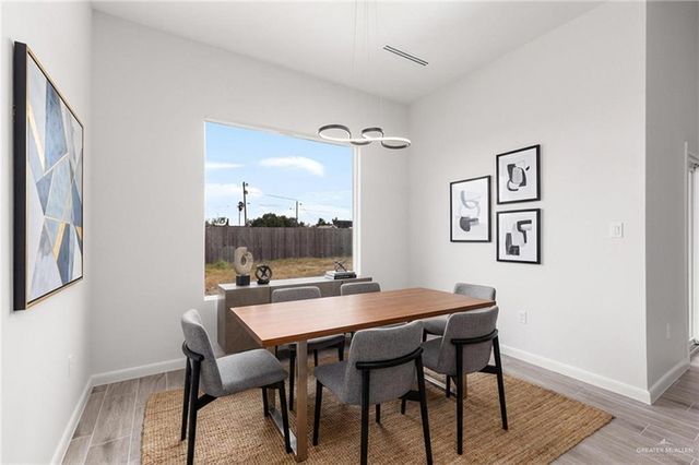 2105 Blue Sky Drive, Weslaco, TX 78596