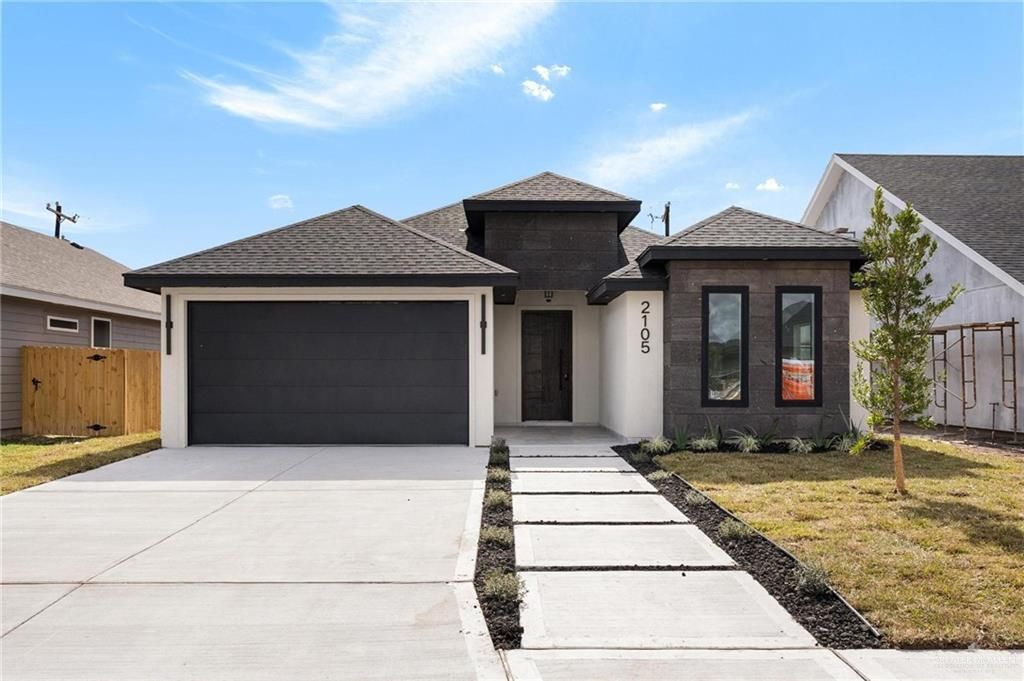 2105 Blue Sky Drive, Weslaco, TX 78596