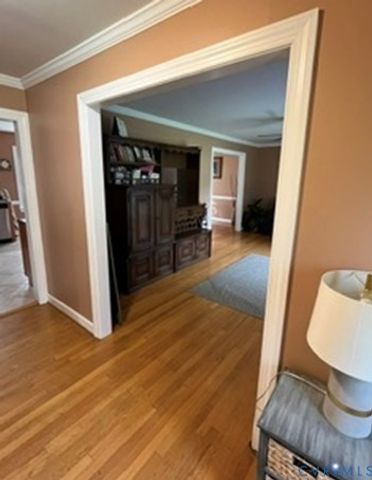 3732 Birdwood Rd, Richmond, VA 23234