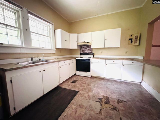 2007 Nance Street, Newberry, SC 29108
