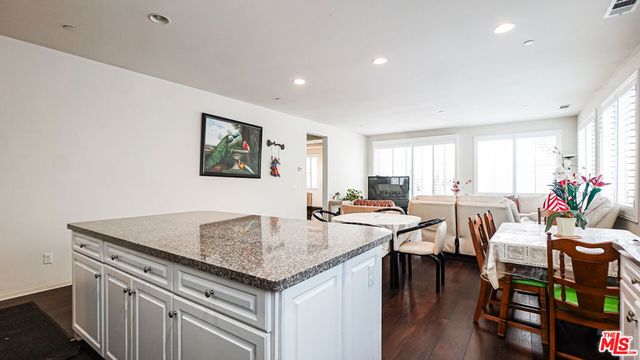 223 Bright Poppy, Irvine, CA 92618