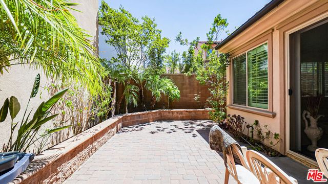 223 Bright Poppy, Irvine, CA 92618