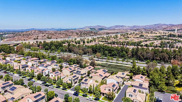 223 Bright Poppy, Irvine, CA 92618