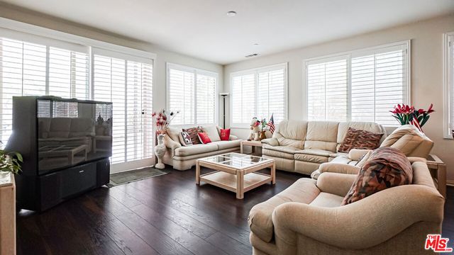 223 Bright Poppy, Irvine, CA 92618