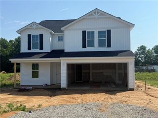 5871 Panther Drive, Hope Mills, NC 28348