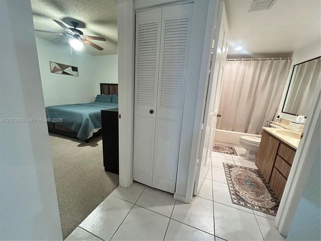 1701 Whitehall Drive 403, Davie, FL 33324