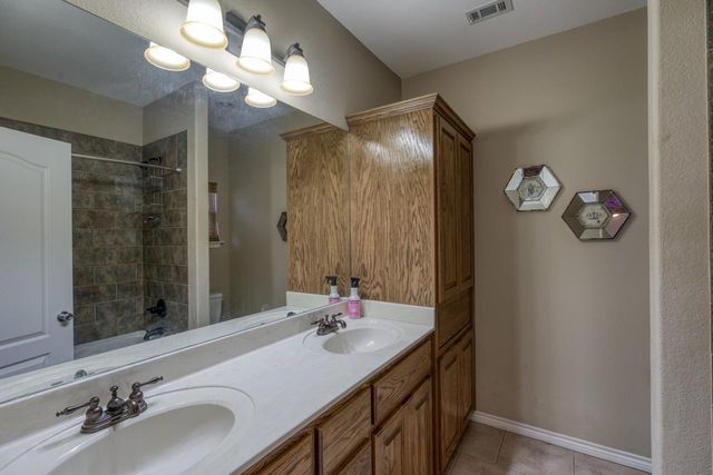 333 Sandy Mountain DR, Sunrise Beach, TX 78643