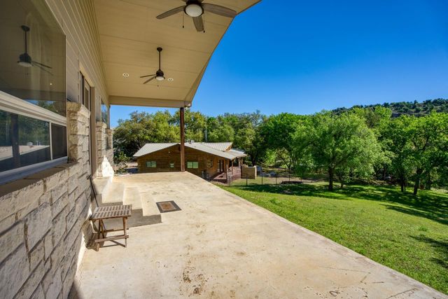 333 Sandy Mountain DR, Sunrise Beach, TX 78643